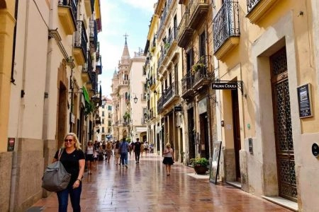 Découvrez Palma de Majorque : Guide de Voyage